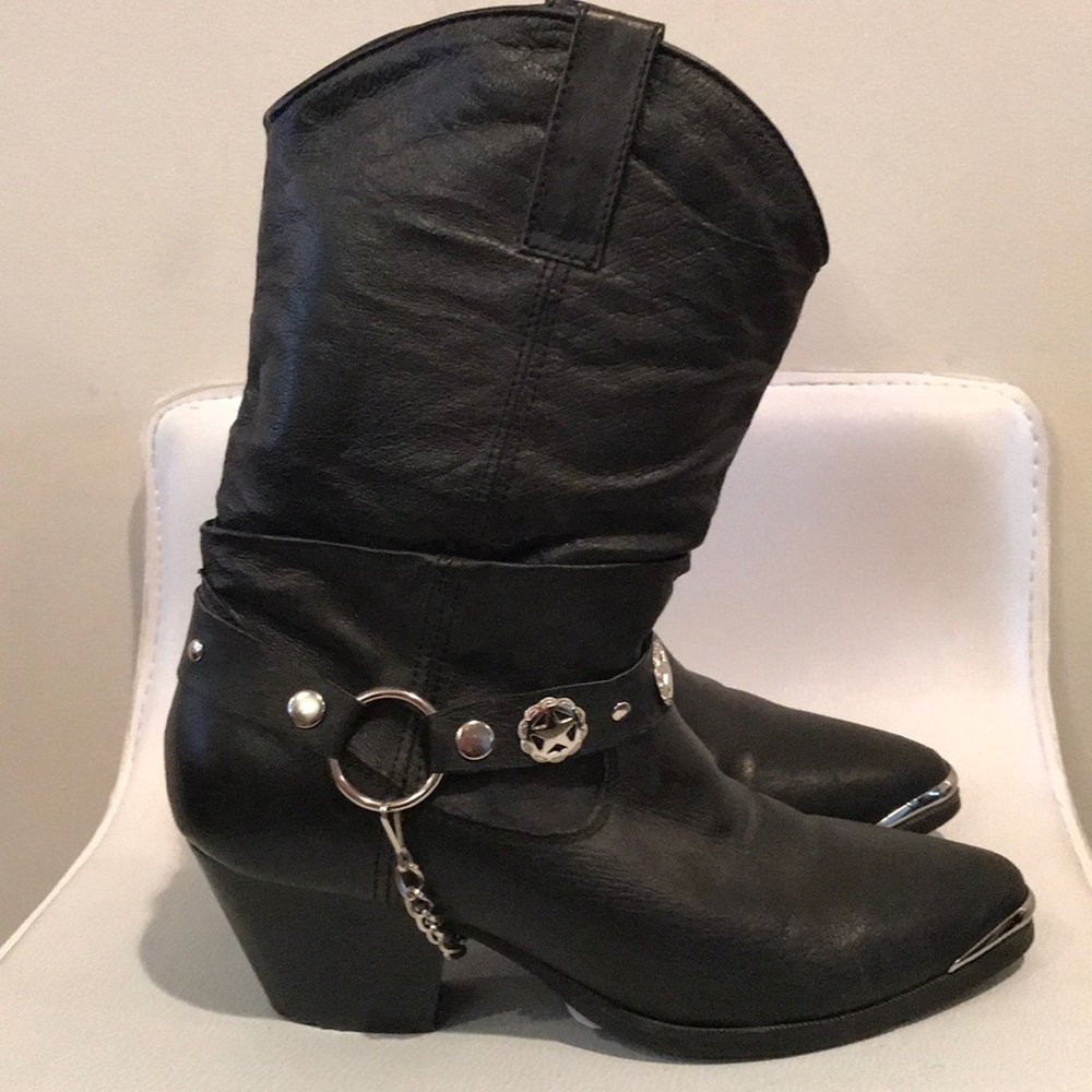 Dingo leather boots